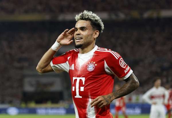 迪亚斯加盟拜仁首谈感受：顶级俱乐部环境独特，全力迎接新挑战